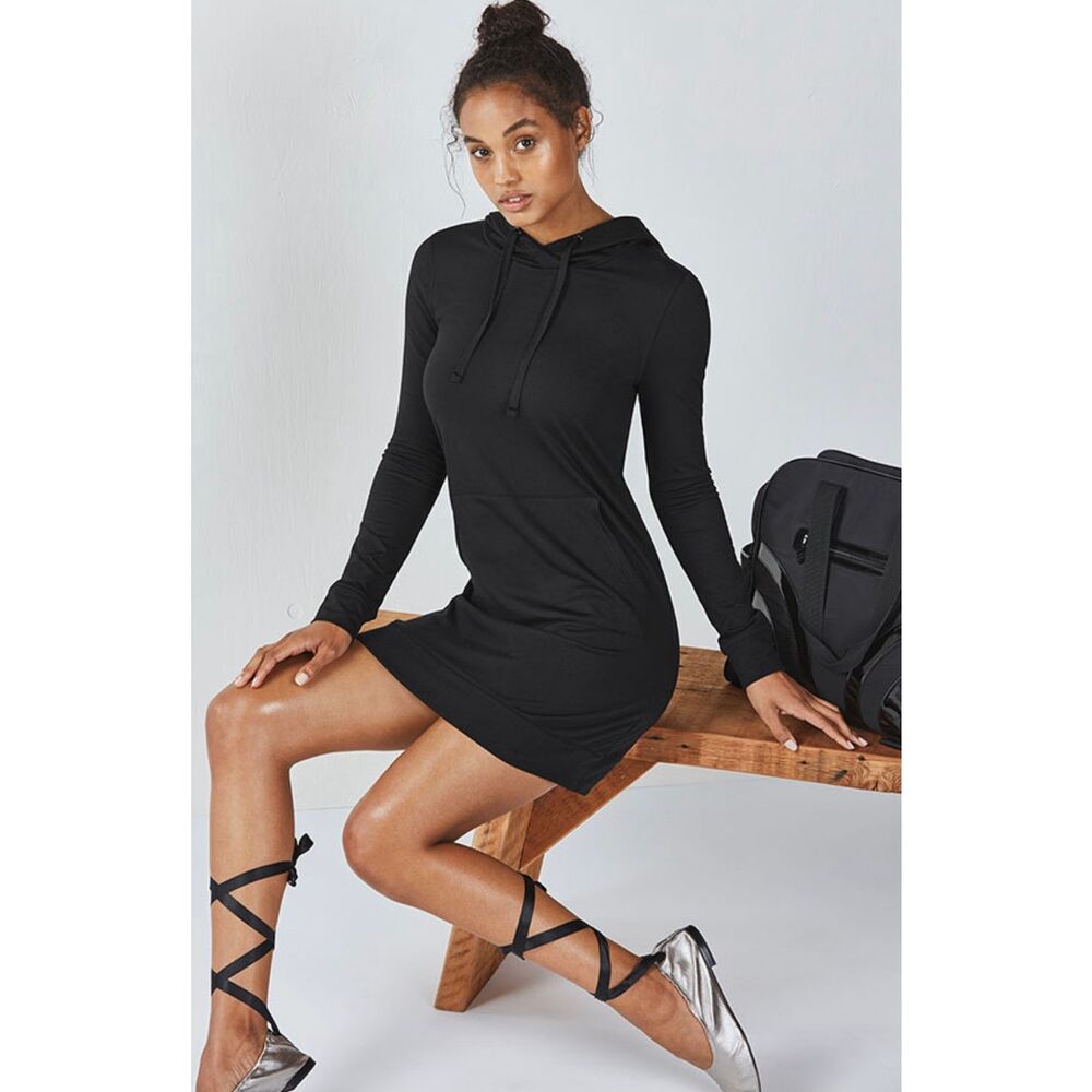 Fabletics Yukon Dress Black Size M PTP